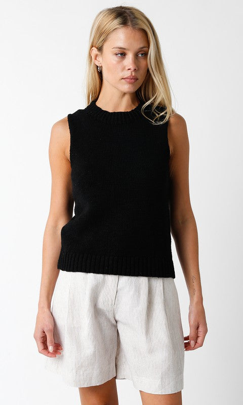 Brooke Sweater Top in Black