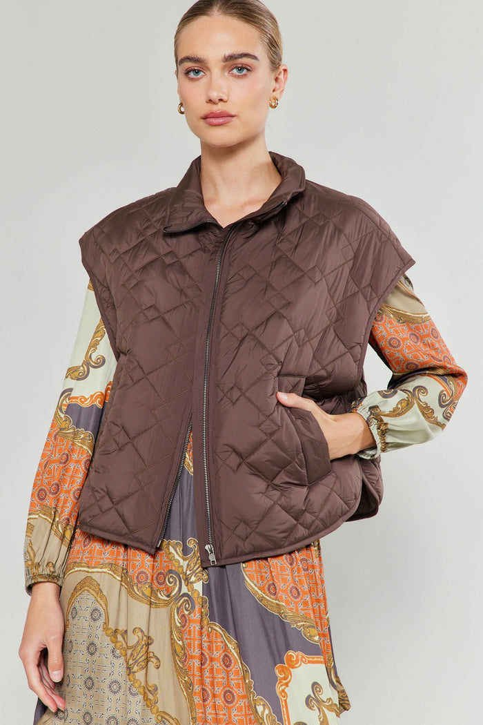 Beverly Puffer Vest in Brown