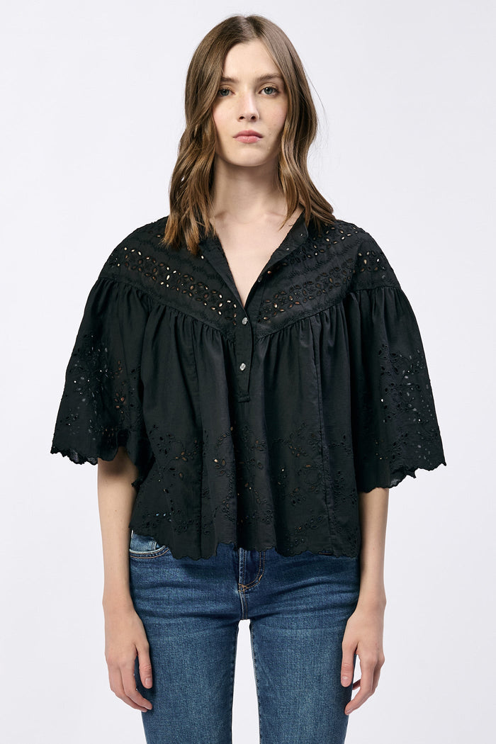 Elodia Top in Black