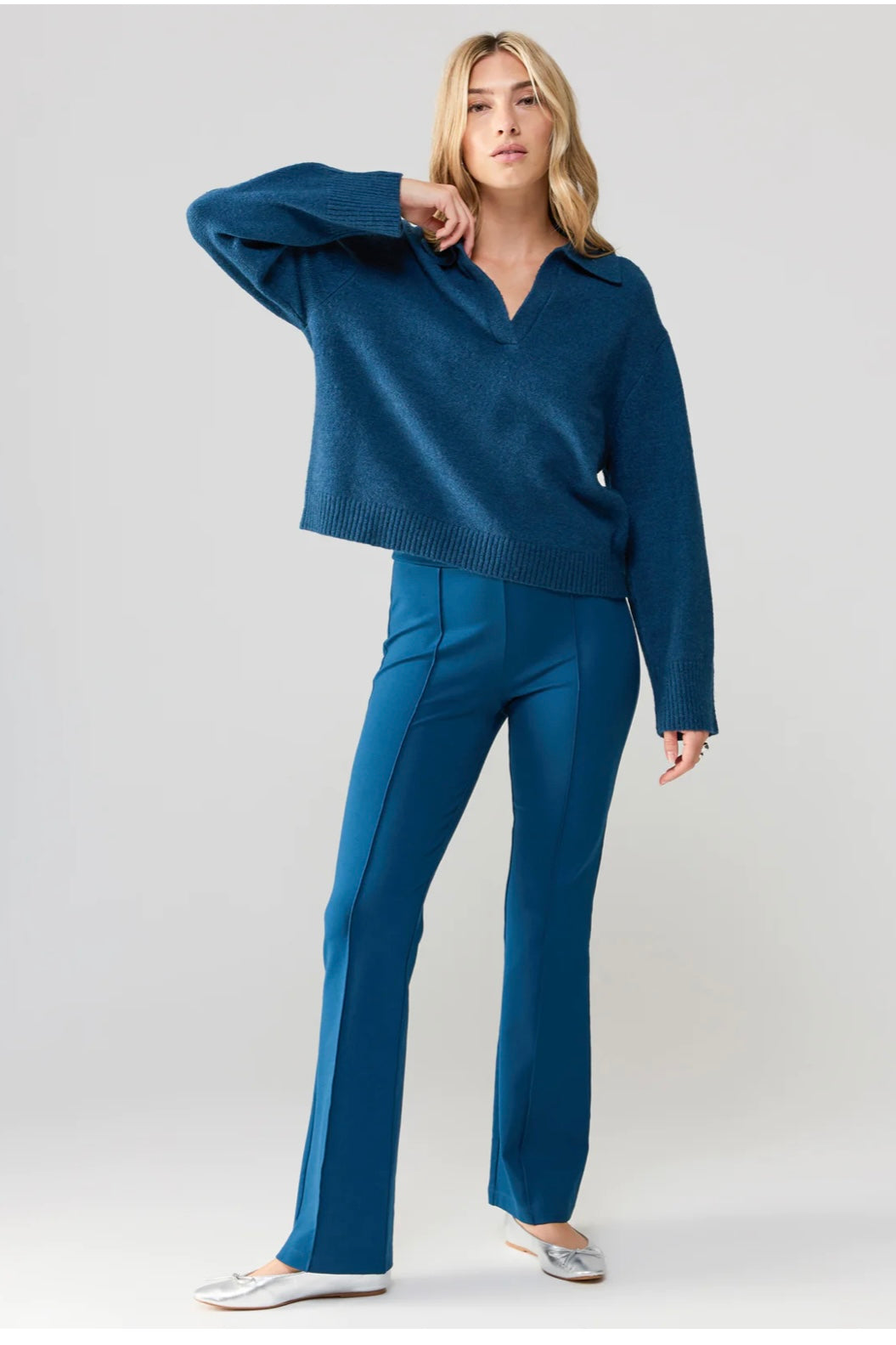 Johnny Collared Sweater in Blue Jewel