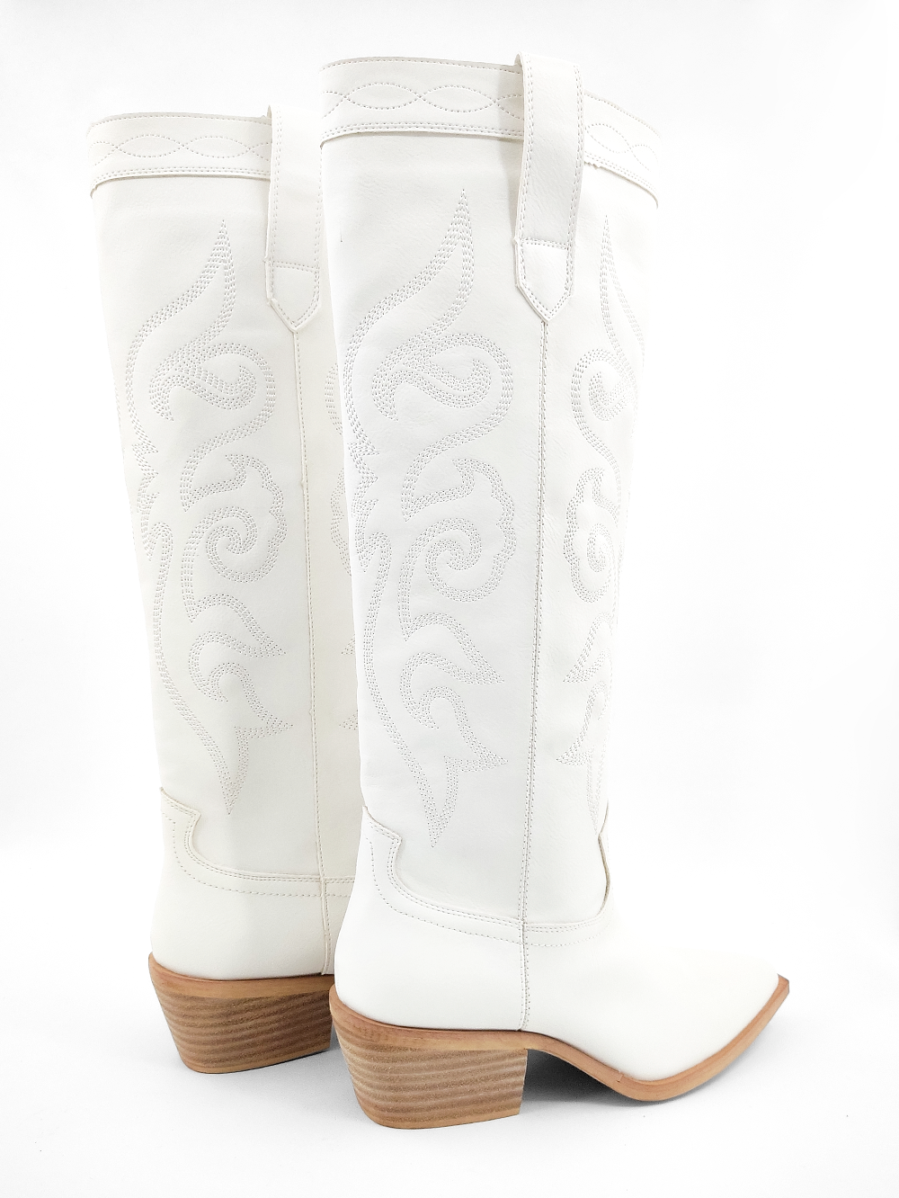 Zaire Boots in White
