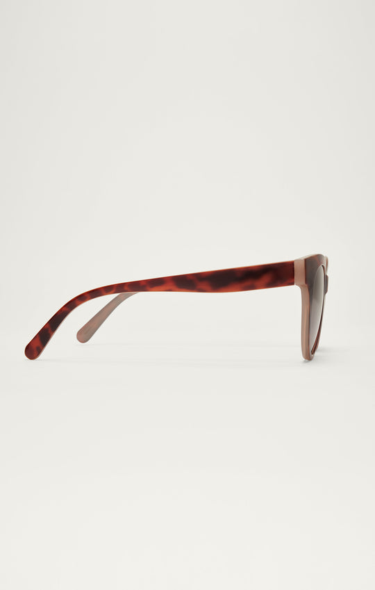 Bright Eyed Sunglasses in Honey Tortoise Brown